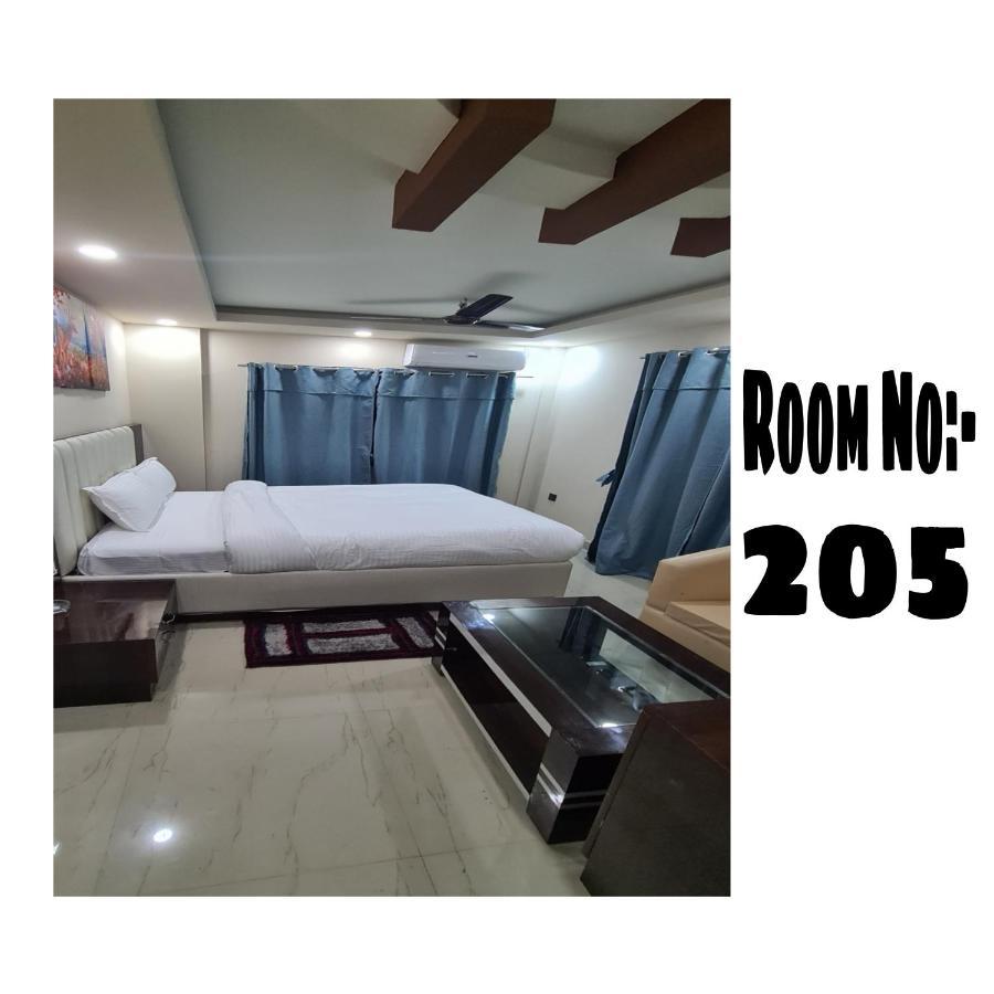 Hotel Sara Pvt Ltd Janakpur Eksteriør billede