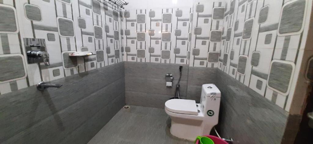 Hotel Sara Pvt Ltd Janakpur Eksteriør billede
